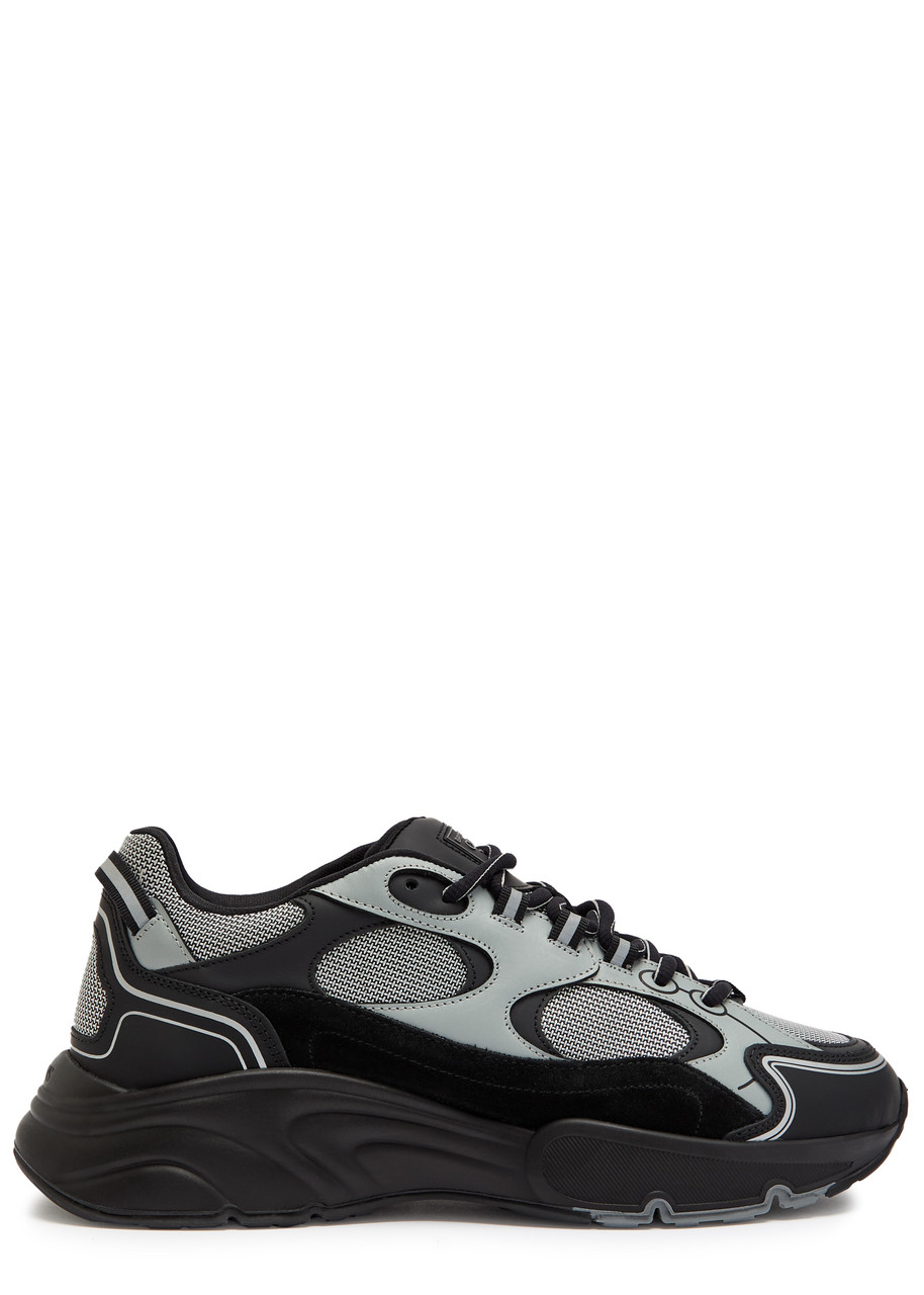 Cleens Pulse Runner Panelled Mesh Sneakers In Black
