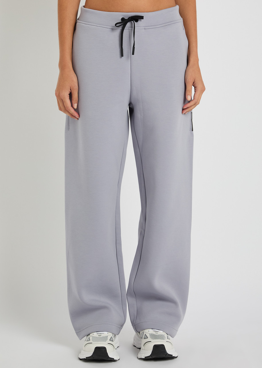 On Focus Tech Stretch-jersey Sweatpants In Gray