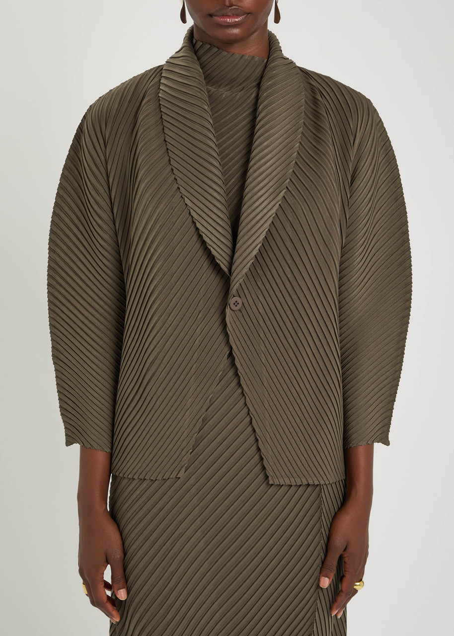 Issey Miyake Soft Fold Pleated Jacket In Green