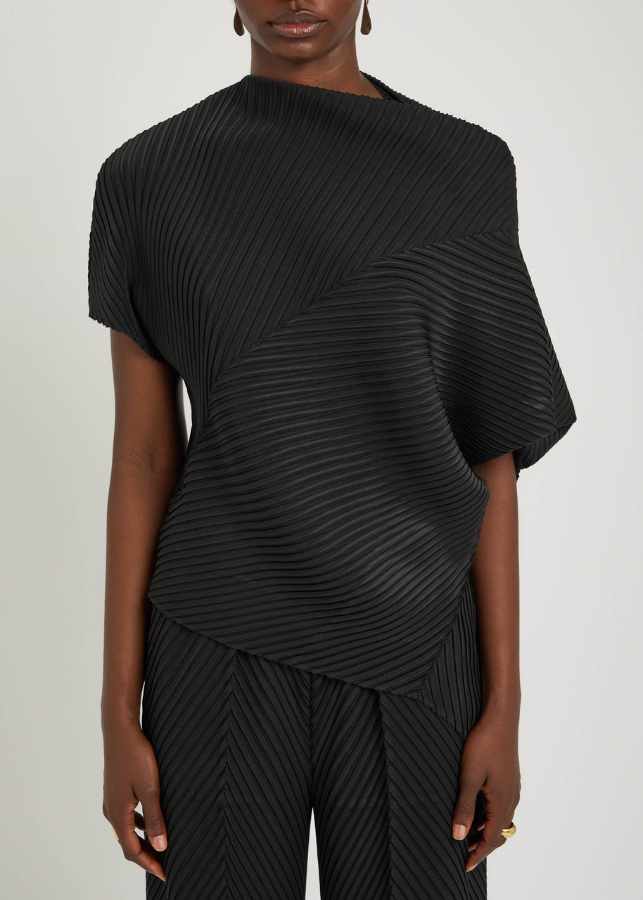 Issey Miyake Soft Fold Pleats In Black