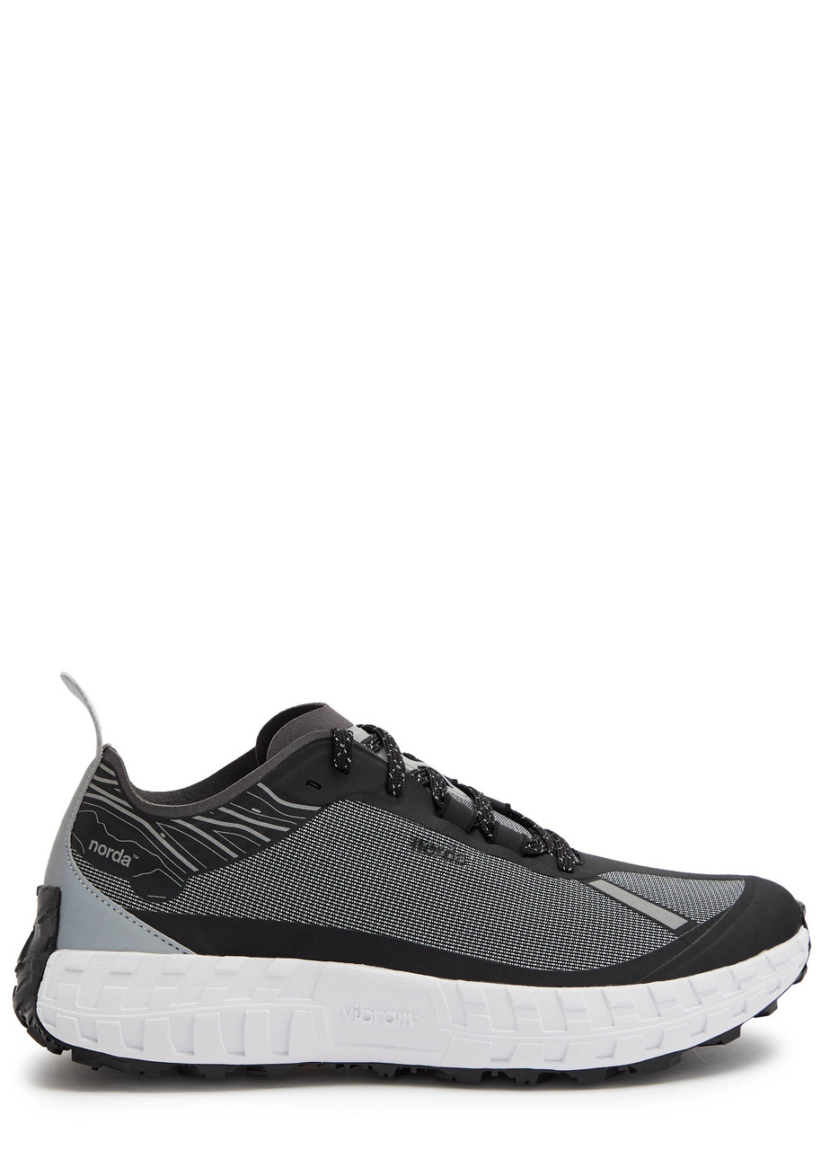 Norda 001 Cinder Mesh-knit Sneakers In Gray