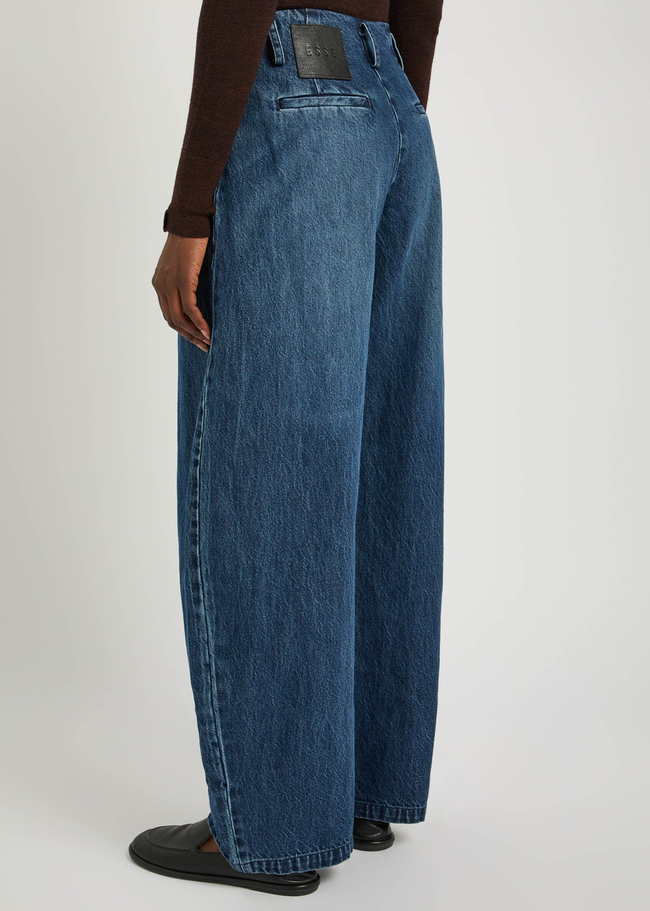 Esse Studios Meki Cocoon Barrel-leg Jeans In Blue
