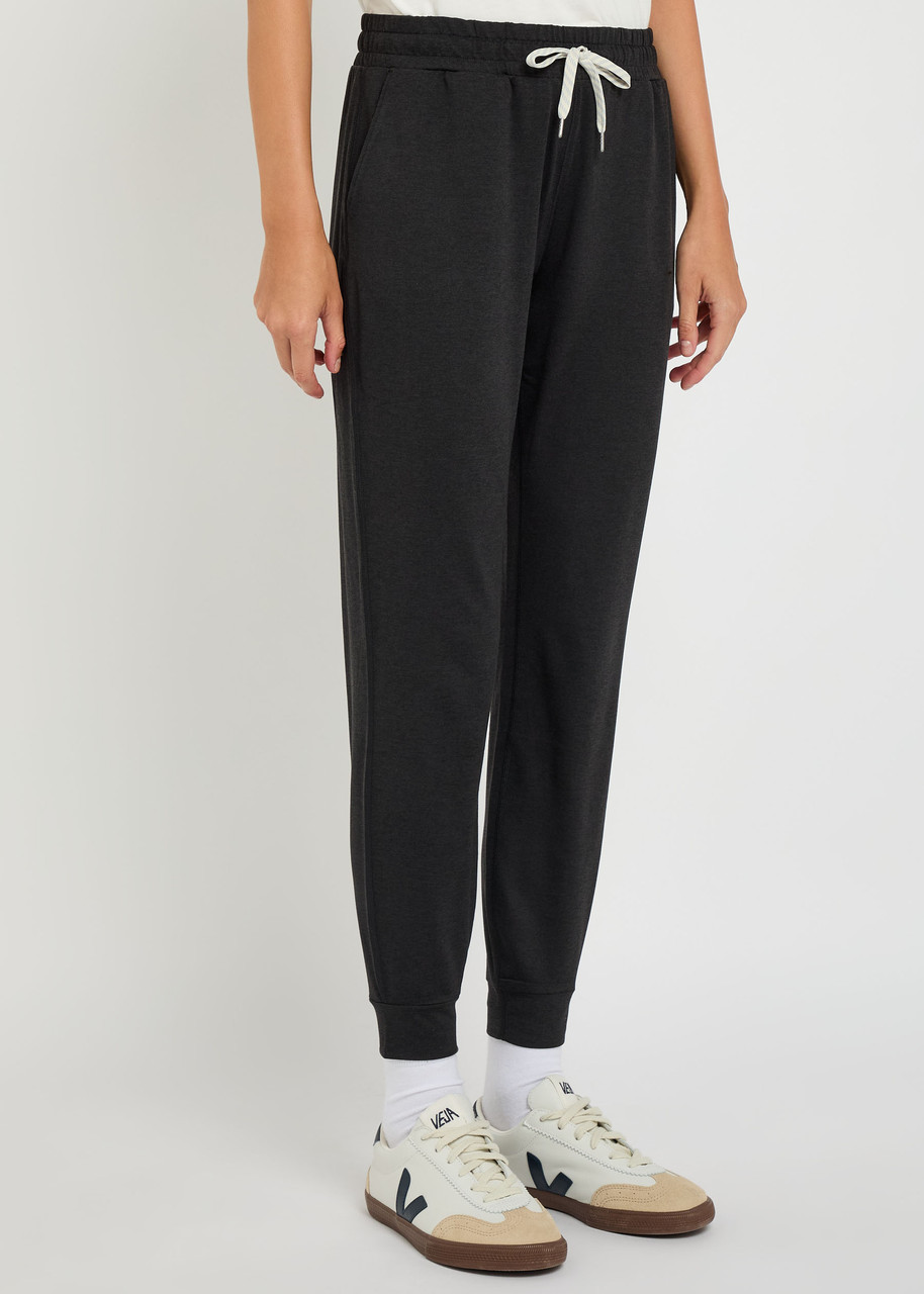 Vuori Performance Stretch-jersey Sweatpants In Black