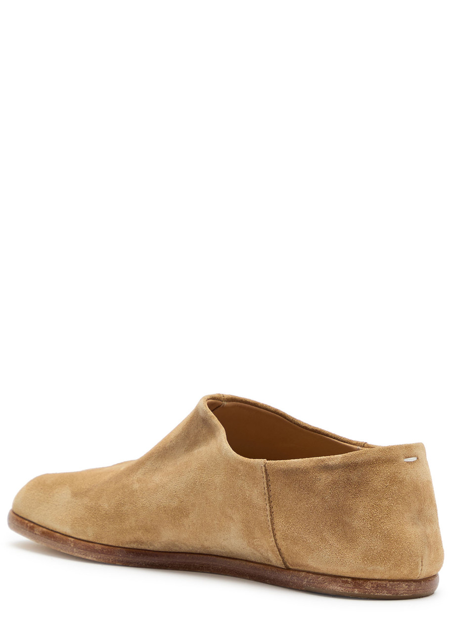 Maison Margiela Tabi Suede Flats In Brown