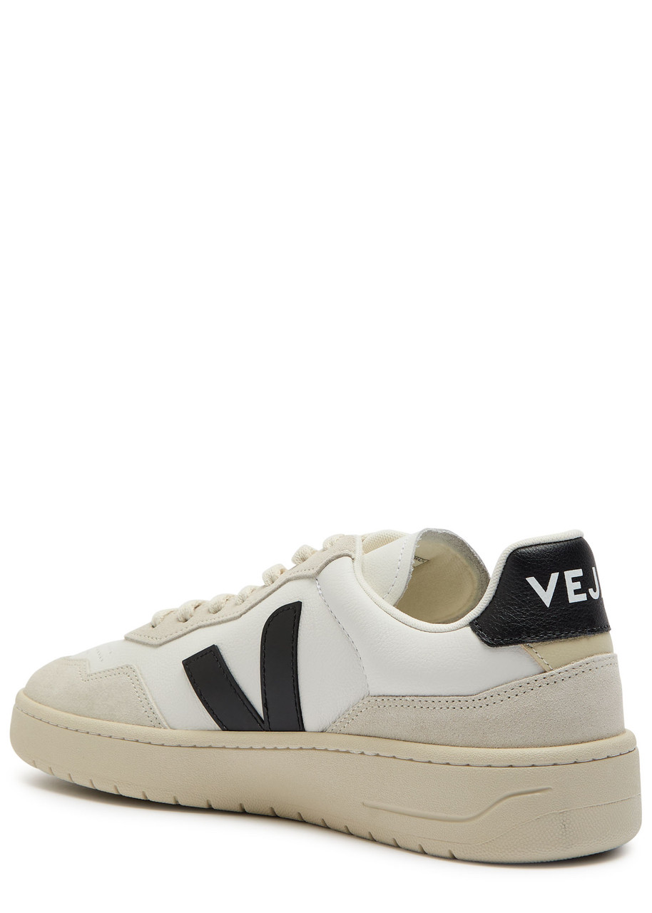 Veja Low-top Sneakers With Perforated Detailing And Iconic Logo In Multi