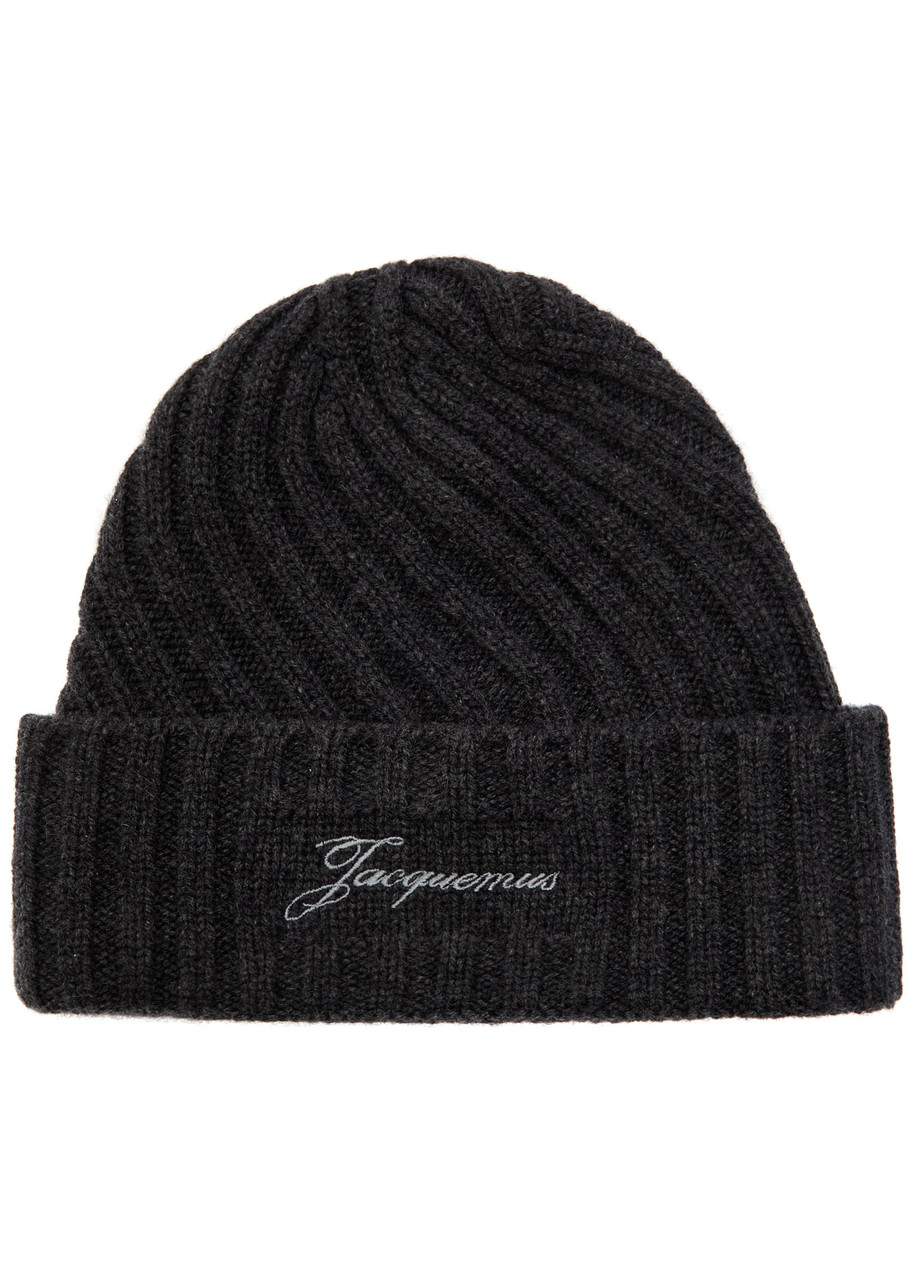 Jacquemus Le Bonnet Tourni Grey Beanie With Turn-up Brim And Logo Lettering On The Front In Wool Man In Black