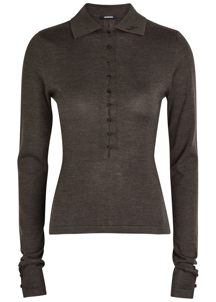 Jacquemus Le Polo Button-embellished Wool-blend Polo Top In Brown