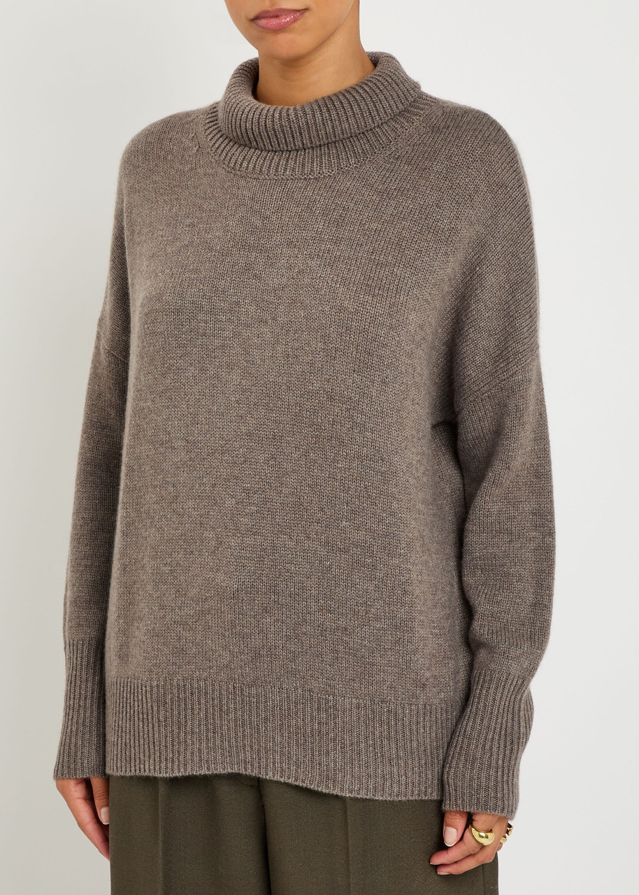 Lisa Yang Heidi Cashmere Jumper In Brown