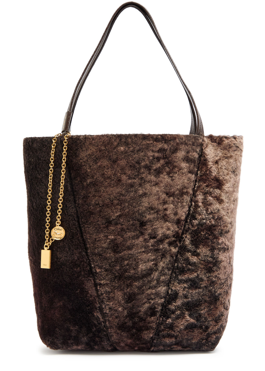 Chloé Chloe Spin Panelled Shearling Tote In Brown