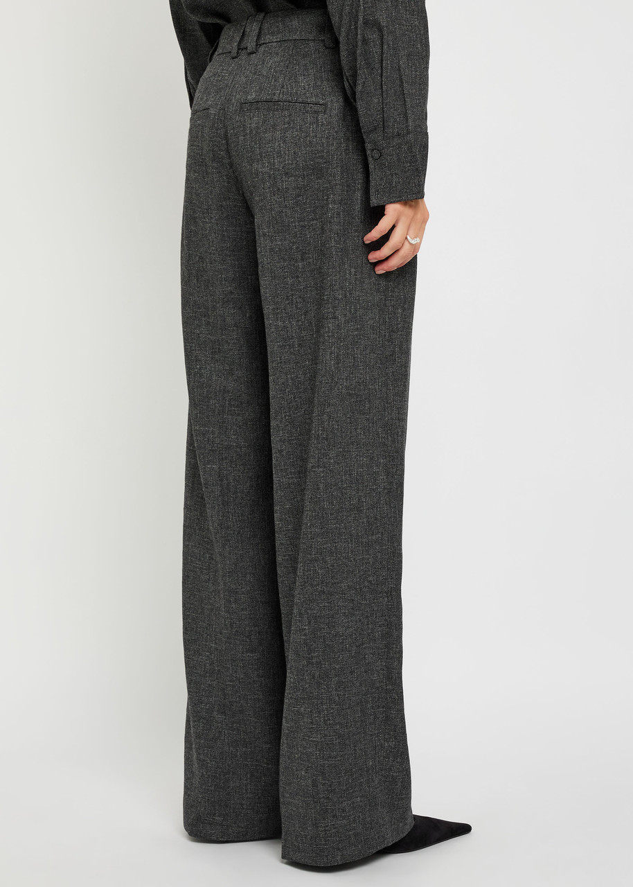 Vince Pintuck Woven Trousers In Gray