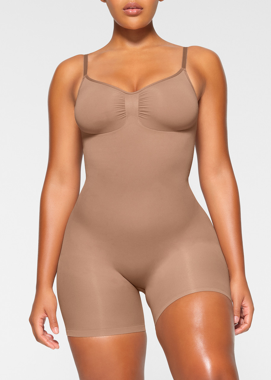 Skims Seamless Sculpt Mid-thigh Bodysuit In Brown