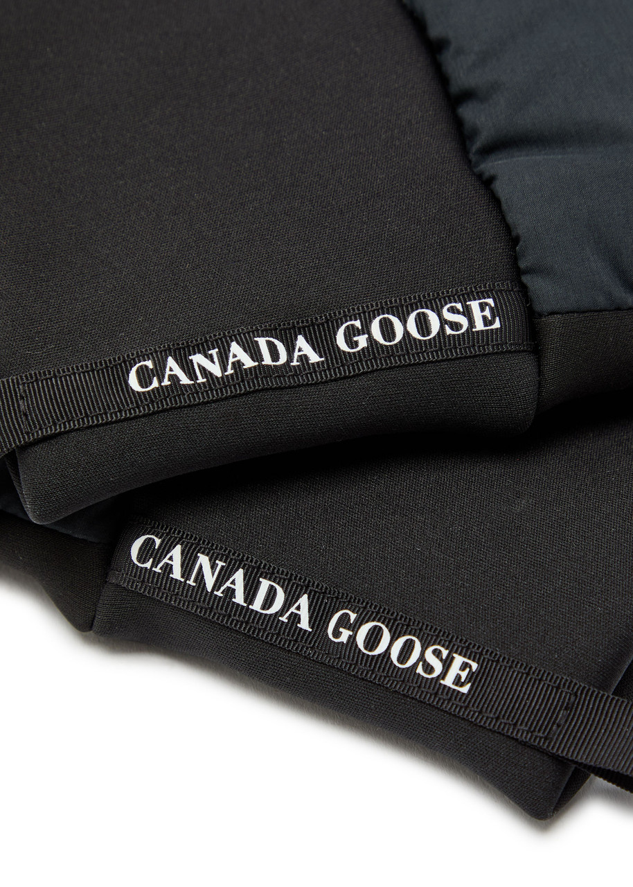 Canada Goose Puffer Shell Gloves In Brown