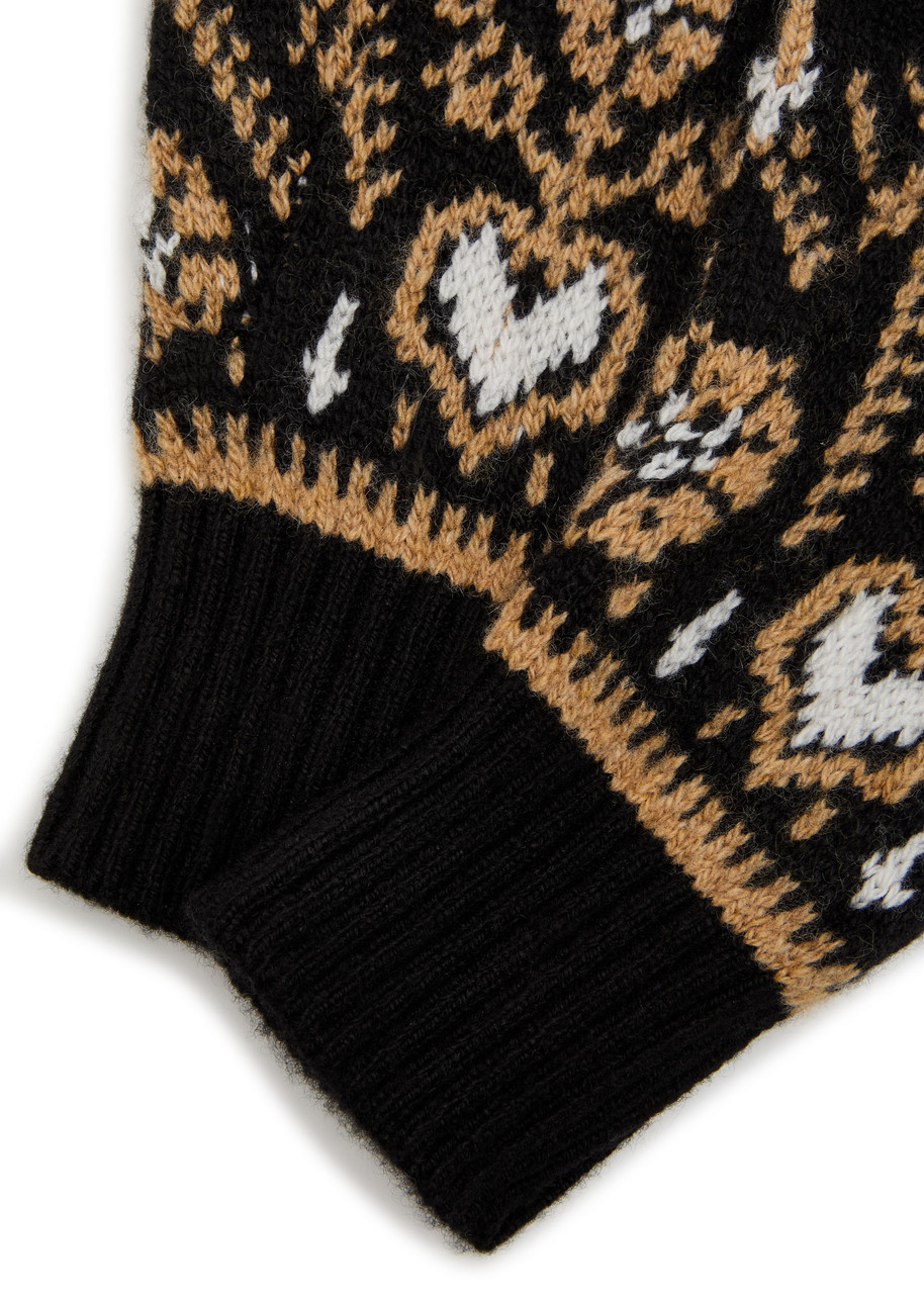 Khaite Christel Fair Isle Cashmere Mittens In Black