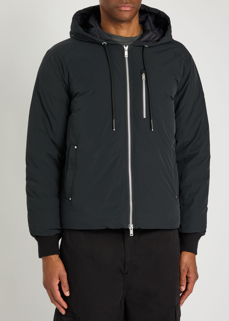 Moose Knuckles Northdale Black Jacket With Drawstring Hood And Logo Patch On The Sleeve In Tech Fabric Man In Black