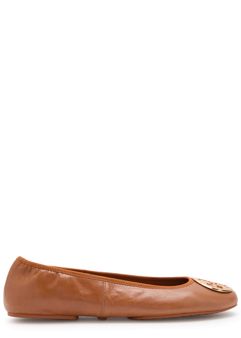 Tory Burch Reva Travel Logo Leather Ballet Flats In Brown