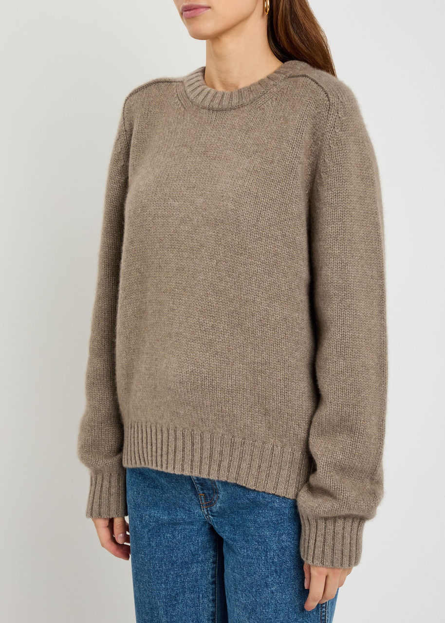 Khaite Mae Cashmere Sweater In Brown