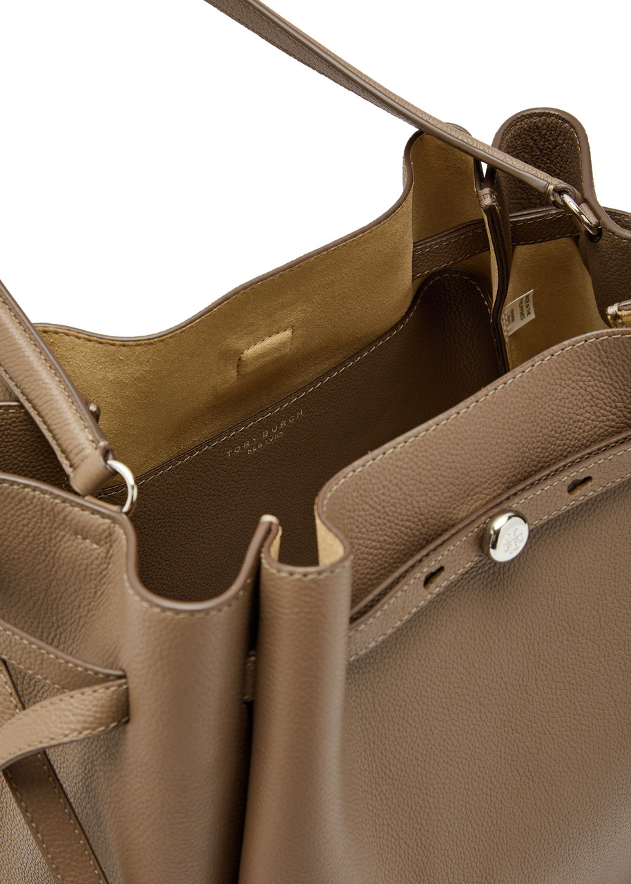 Tory Burch Romy Large Grained Leather Bucket bag – Taupe – One Size
