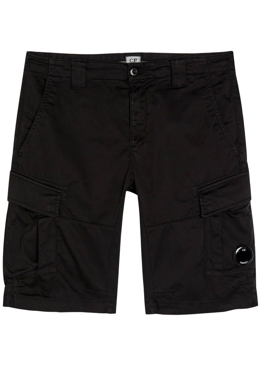 C.P. Company Logo Stretch-cotton Cargo Shorts - Black - S