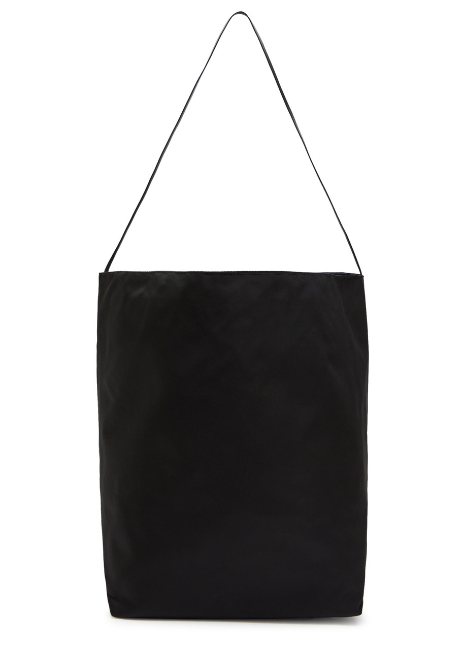 Valesque Bucket Satin Bucket bag - Black - One Size