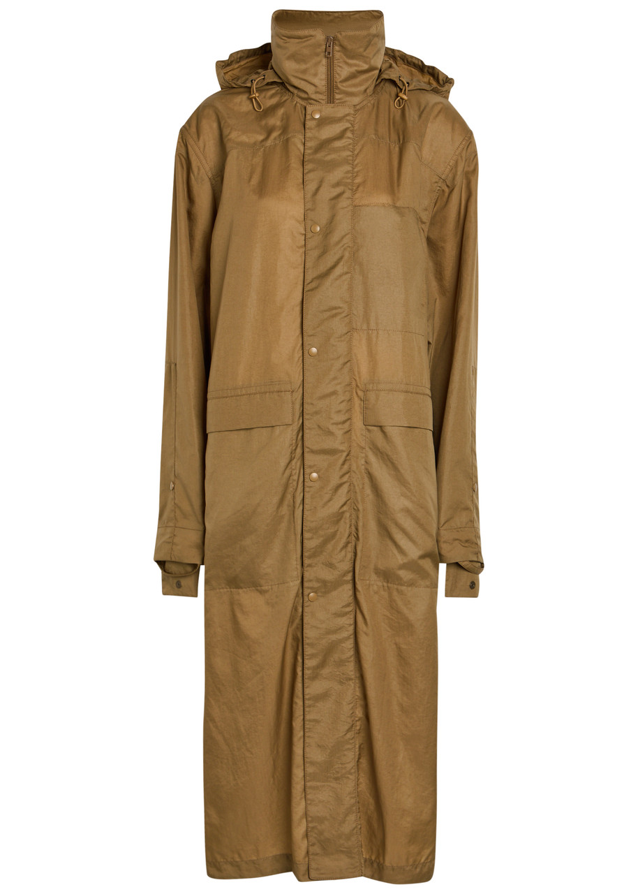 Lemaire Hooded Water-repellent Nylon Raincoat - Camel - L (UK14 / L)
