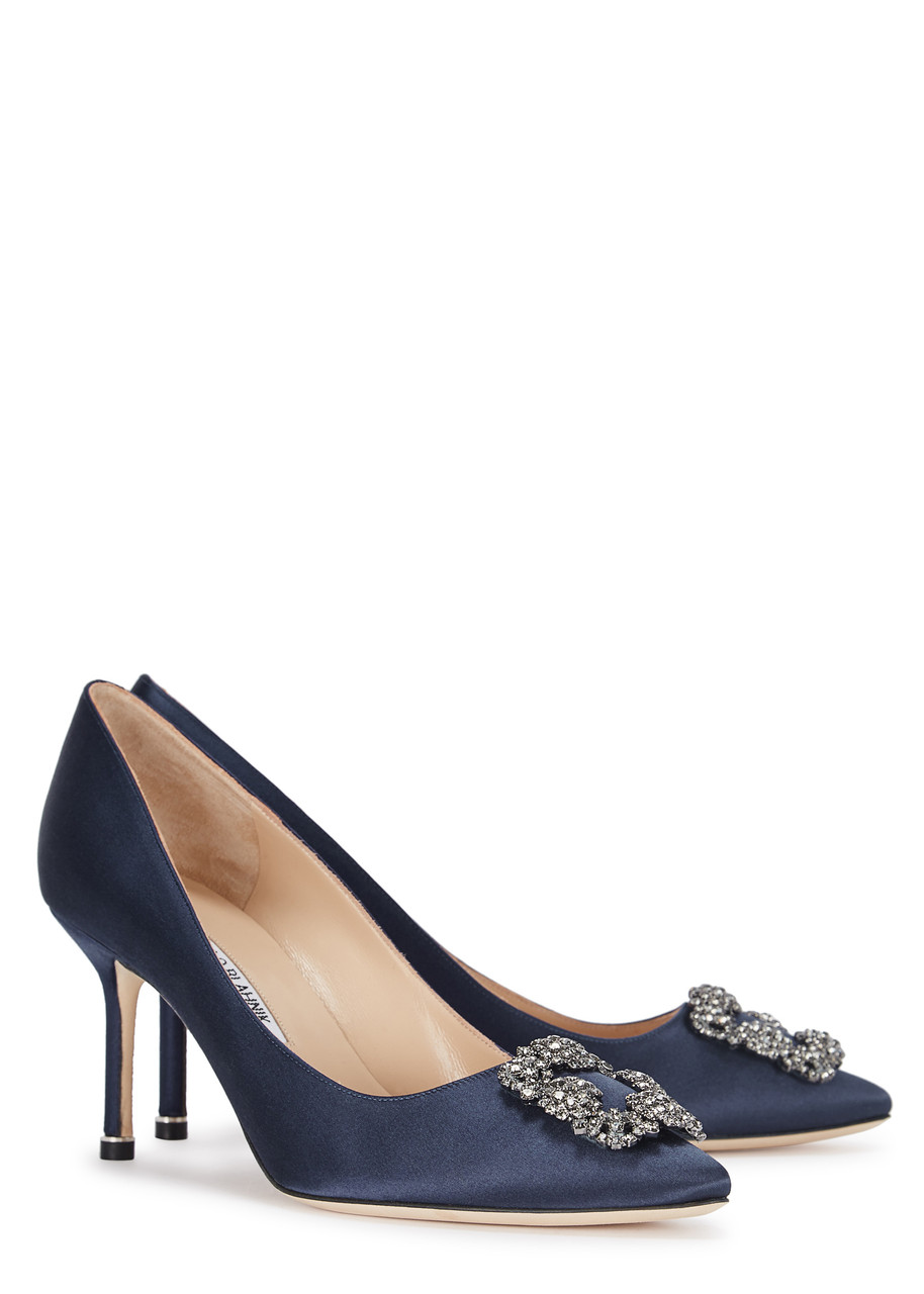Shop Manolo Blahnik Hangisi 75 Silk-satin Pumps In Navy
