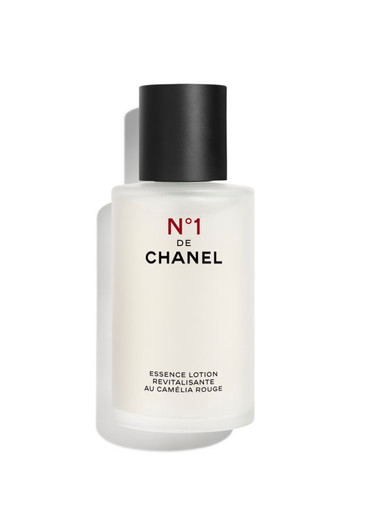 Chanel N°1 DE Chanel Revitalizing Essence Lotion ~ Plumps - Unifies - Illuminates