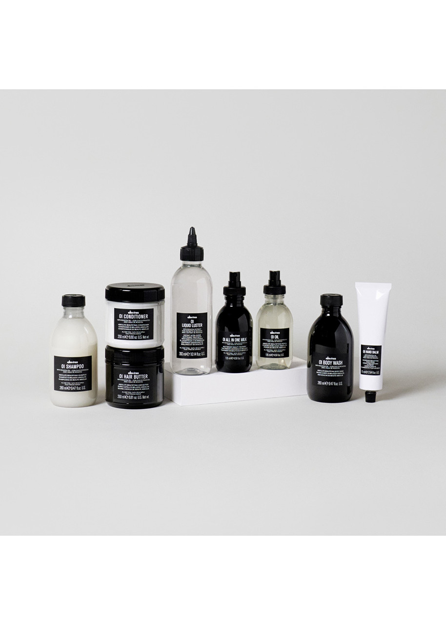  Davines - Oi All In One Hydrating Hair Milk - 135ml - Conditioning Spray - Tames And Detangles - Protects Hair From Uv Rays Aging Heat Damage 