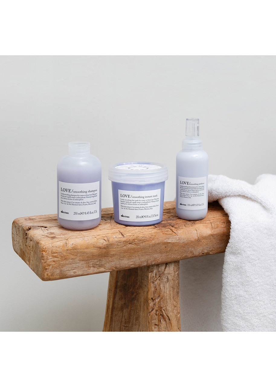  Davines - Love Smoothing Shampoo For Frizzy Hair - 250ml - Zero-impact Smoothing Shampoo - Hydration Elasticity Shine - Fatty Acids And Vitamin E 