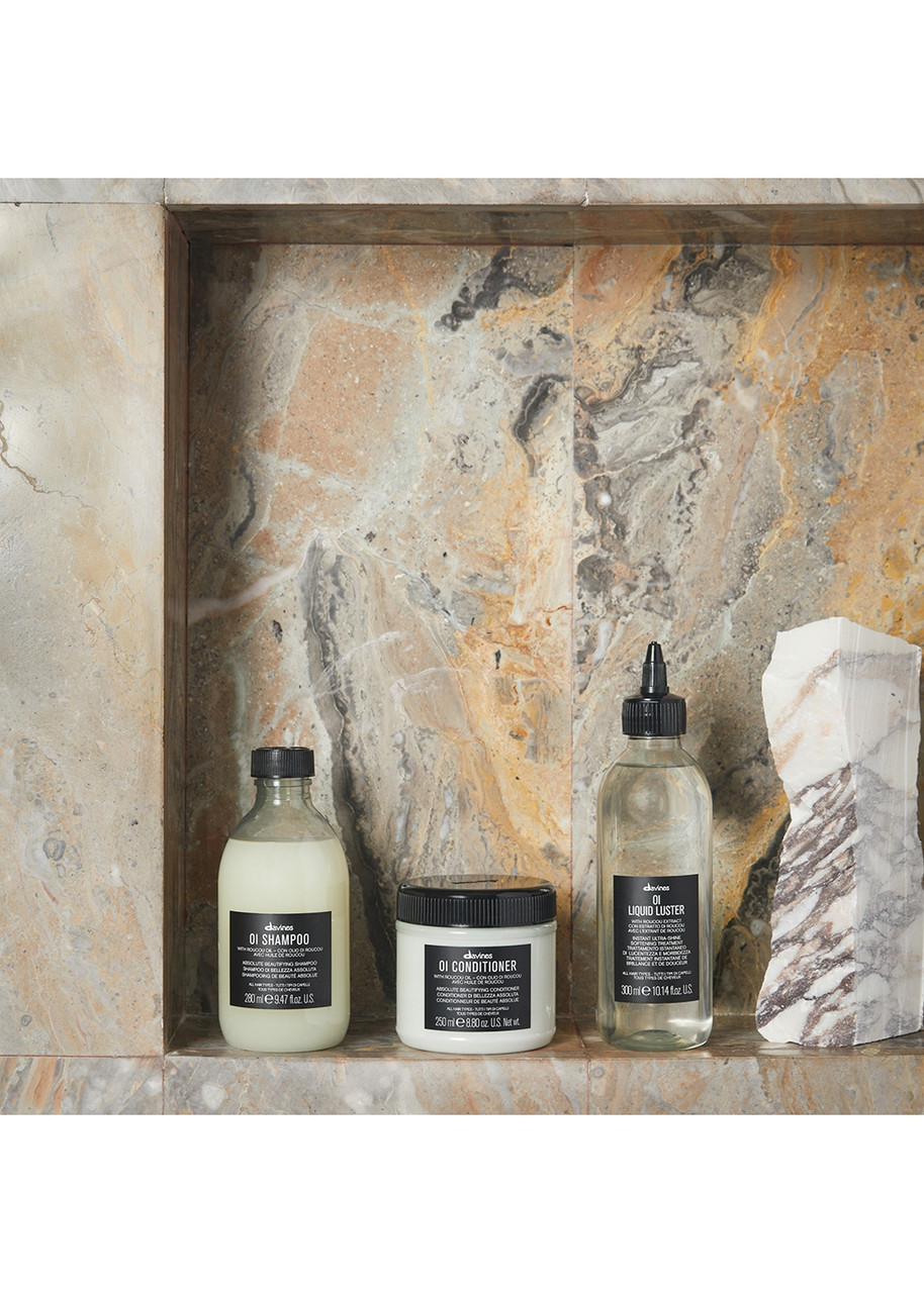  Davines - Oi Shampoo - 280ml - Nourishing Roucou Oil Shampoo - Beta-carotene And Antioxidants - Protects Effects Of Aging And Environmental Damage 