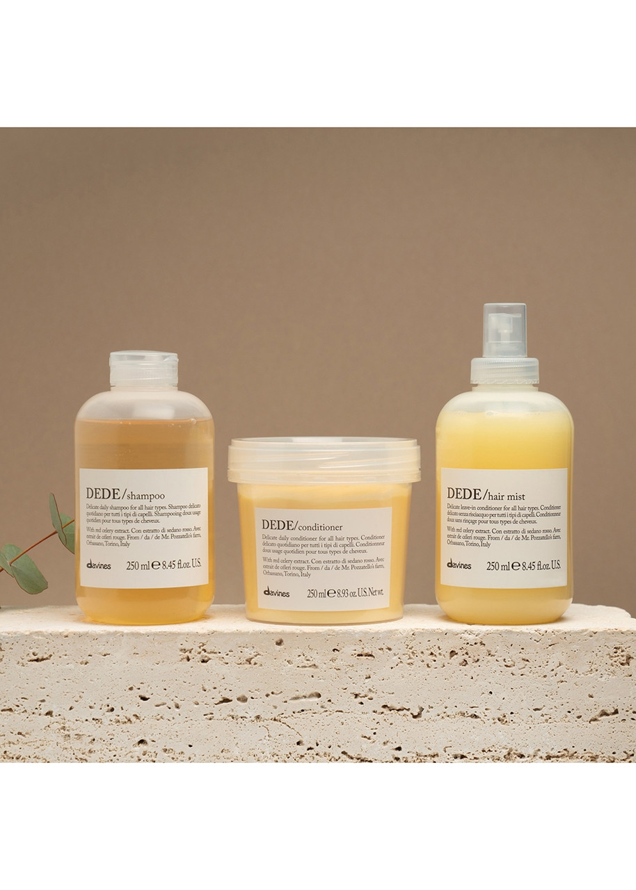  Davines - Dede Shampoo - 250ml - Female Hair Shampoo - Foaming Daily Cleansing Shampoo - Boosts Combability And Shine - Medium Fine Or Fine Hair 