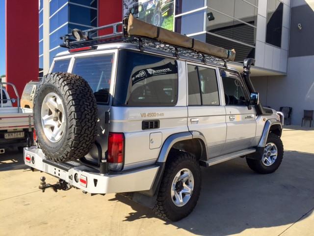 Toyota Land Cruiser 76 Series rear bumper and tyre carrier