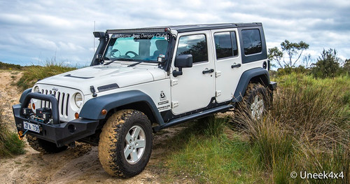 Uneek 4x4 Sill armour Uneek 4x4 Sill armour