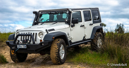 Uneek 4x4 Sill armour Uneek 4x4 Sill armour
