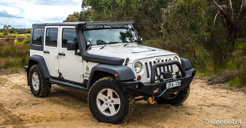 Uneek 4x4 Sill armour Uneek 4x4 Sill armour
