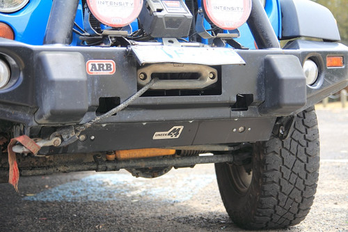 Uneek 4x4 Skid plate to suit ARB bull bar with optional rock lights fitted.
NOTE PROTOTYPE ROCK LIGHTS SHOWN, PRODUCTION ONES SLIGHTLY DIFFERENT Uneek 4x4 Skid plate to suit ARB bull bar with optional rock lights fitted.
NOTE PROTOTYPE ROCK LIGHTS SHOWN, PRODUCTION ONES SLIGHTLY DIFFERENT