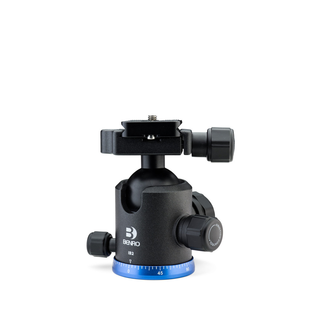 Benro IB2 Triple Action Ballhead with PU60 Plate. (Open Box)