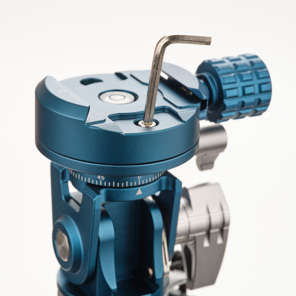 Benro SupaDupa72 Carbon Fiber Monopod (Open Box)