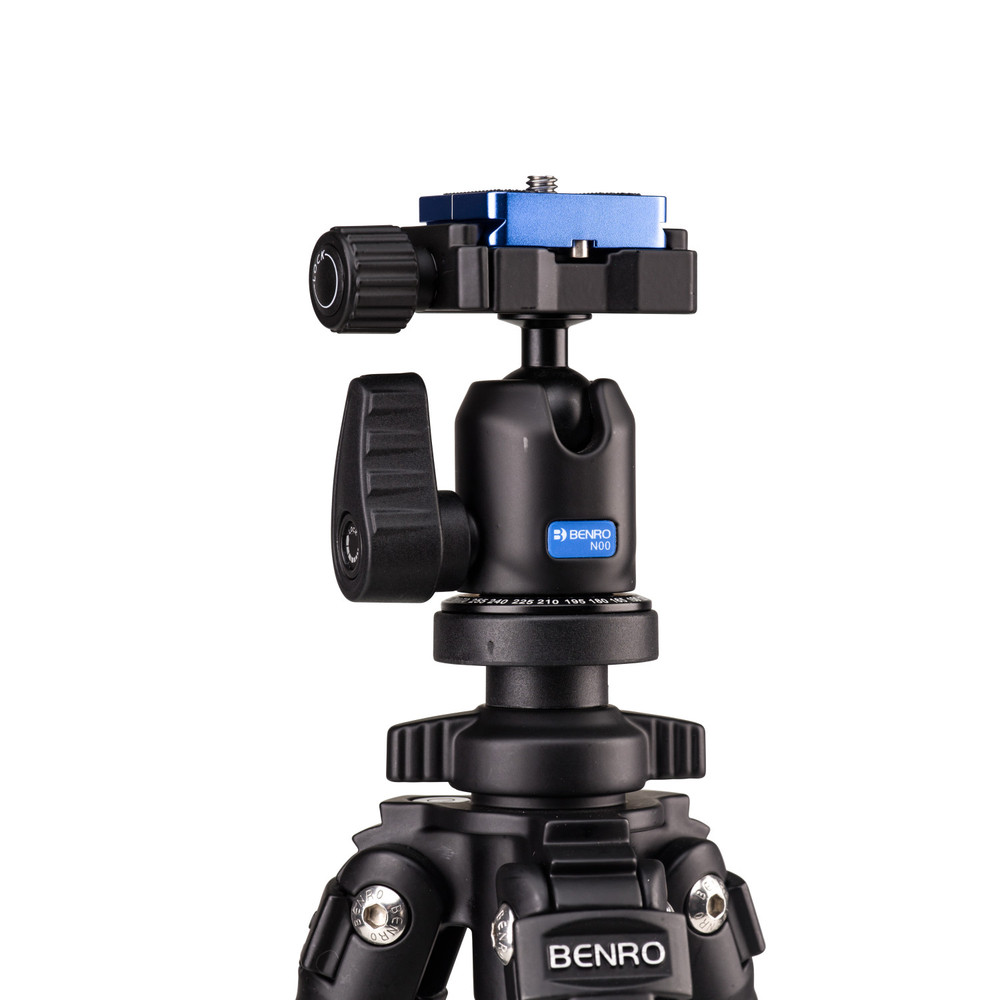 Benro Slim Tripod Kit - Carbon Fiber (Open Box)