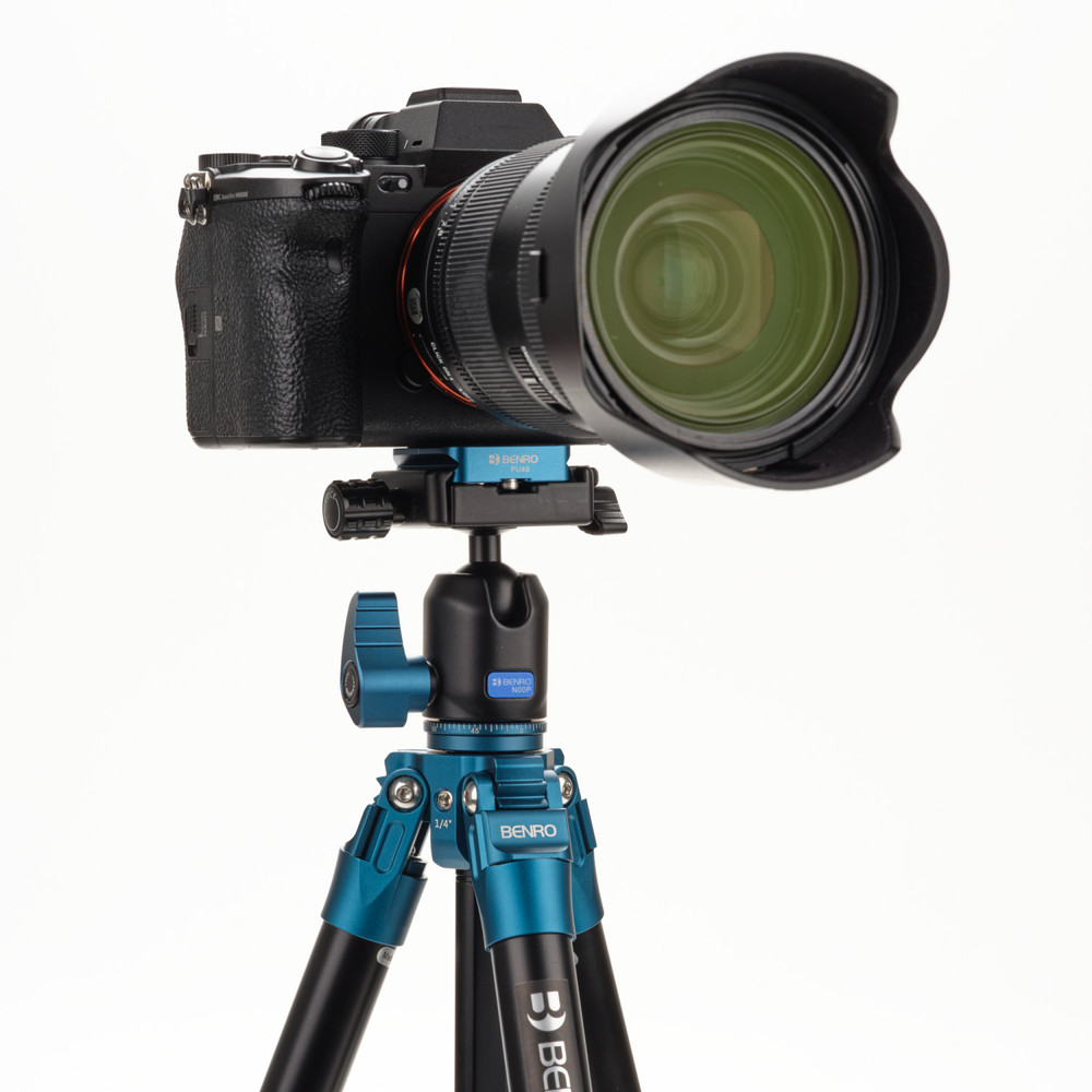 Benro SuperSlim Tripod Kit - Aluminum (Open Box)