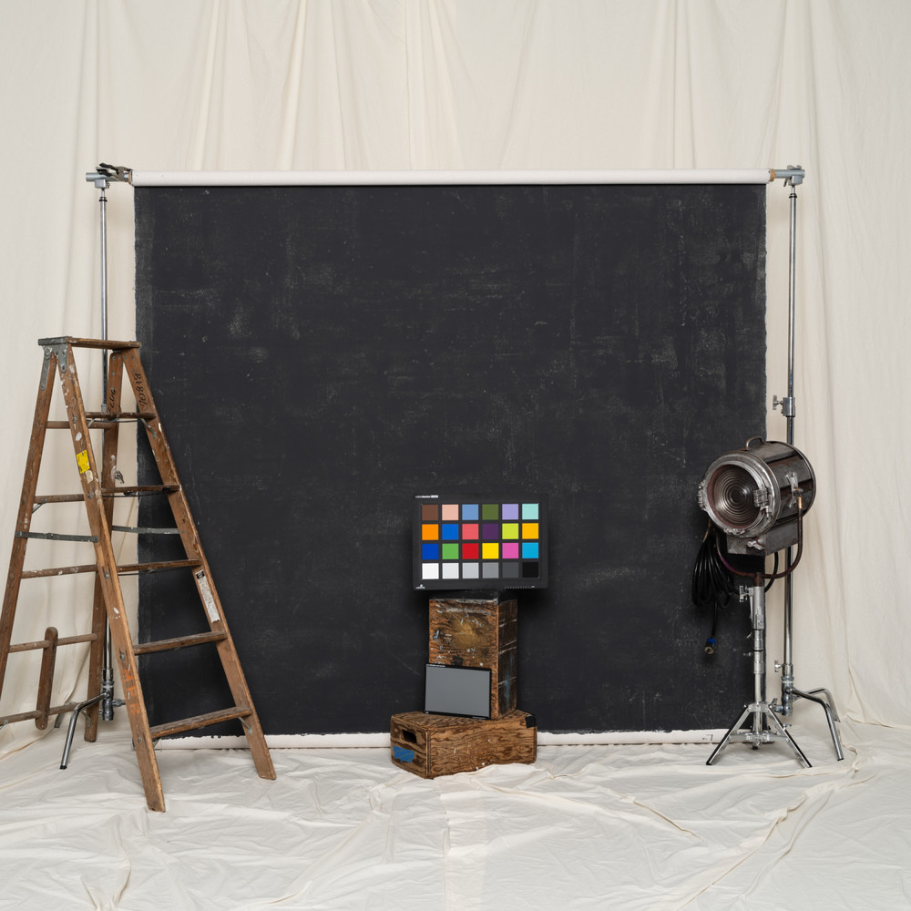 Gravity Backdrops Dark Gray Distressed XL (Open Box)