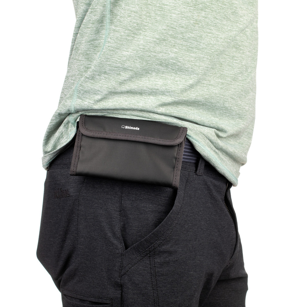 Shimoda Shimoda Mini Wrap - Black (520-500)