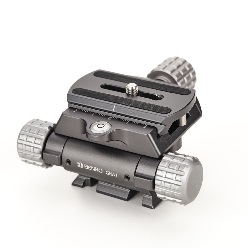 Benro Benro GRA1 Geared 360 Pan Rotation Adapter with Arca-Style Quick Release and 501 and Arca-Style Base Benro Benro GRA1 Geared 360 Pan Rotation Adapter with Arca-Style Quick Release and 501 and Arca-Style Base