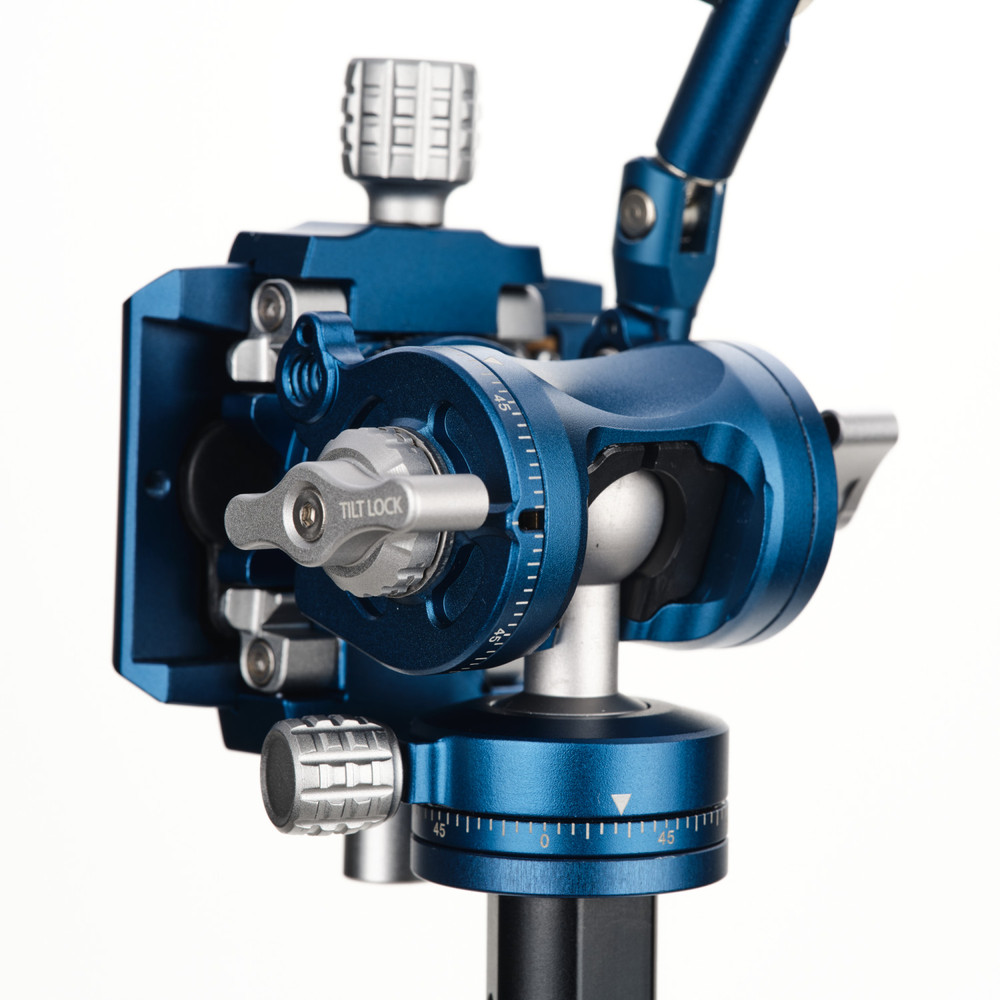 Benro CyanBird AL 2 Series, 5 Section Tripod w/ FS20PROC501 Hybrid Head (Open Box)