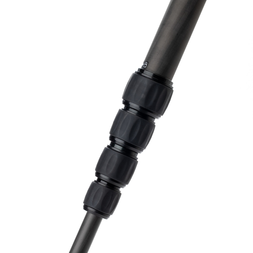 Benro MeFOTO GlobeTrotter Carbon Fiber Tripod Kit in Black