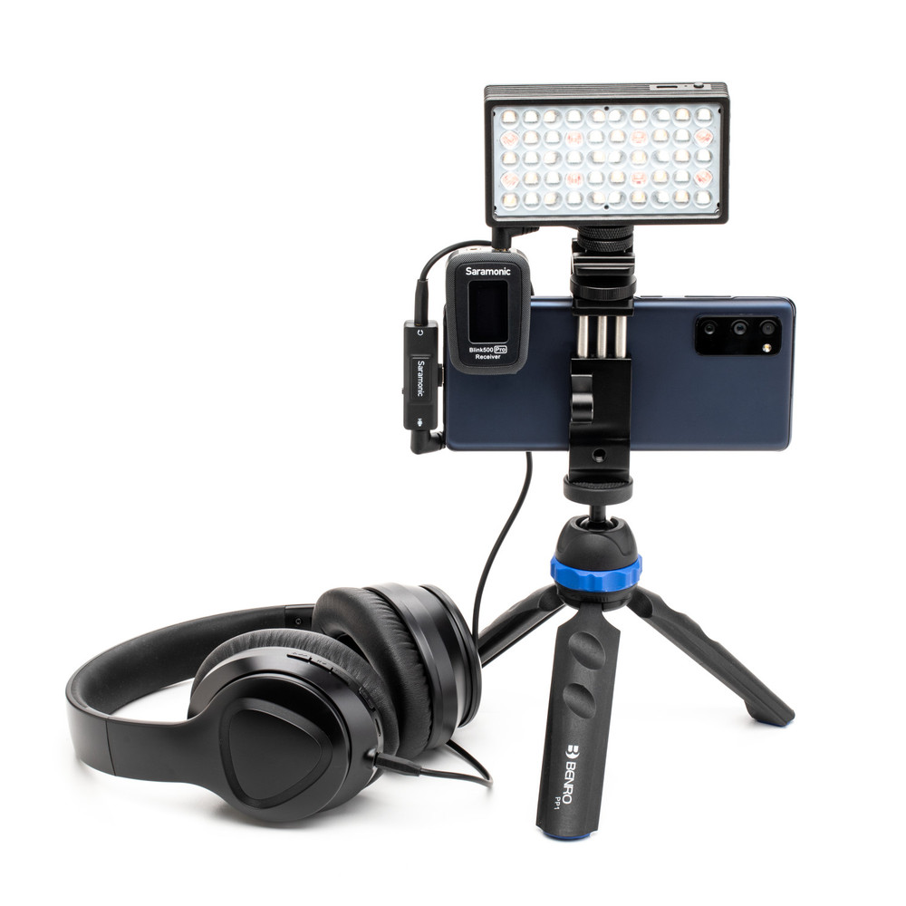 Saramonic SR-EA2U USB-C Audio Interface w/ 3.5mm Mic In, Headphone Out for iPhone 15, Android, Computers, iPad
