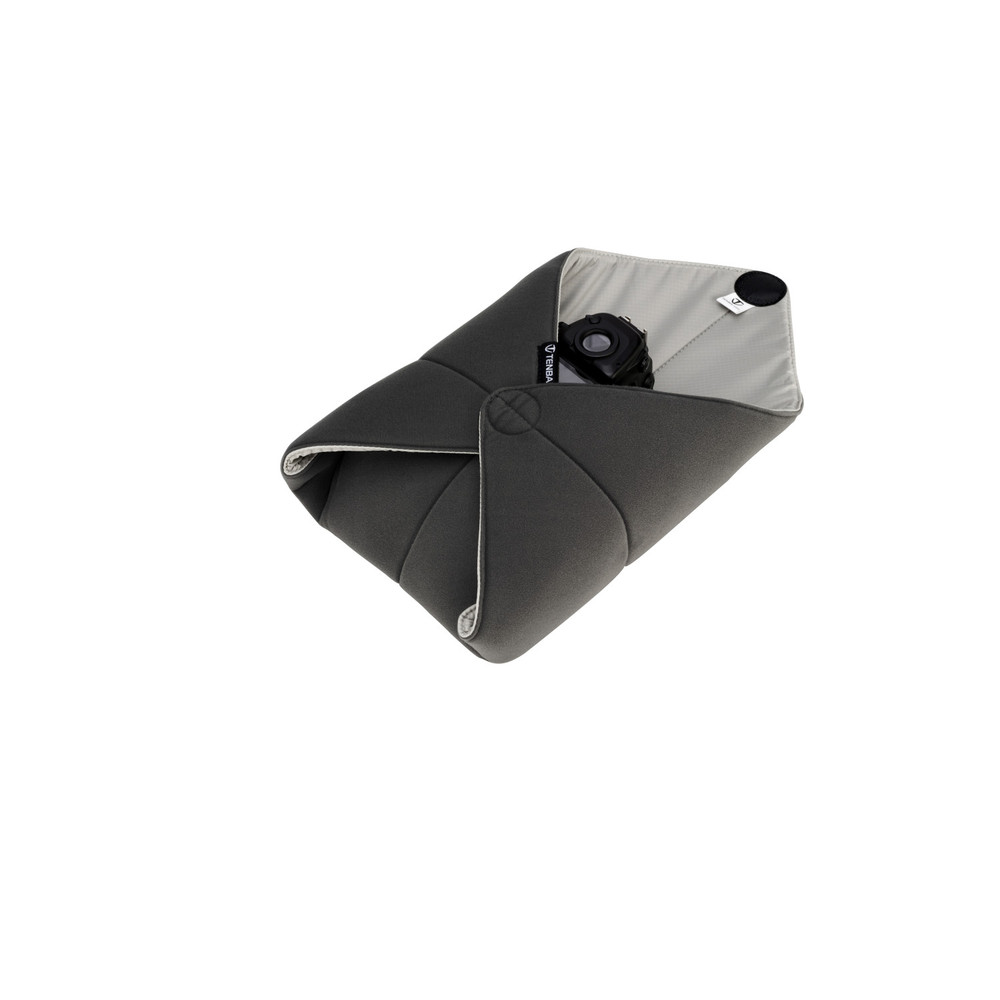 Tenba Tools 16-inch Protective Wrap - Black (Open Box)