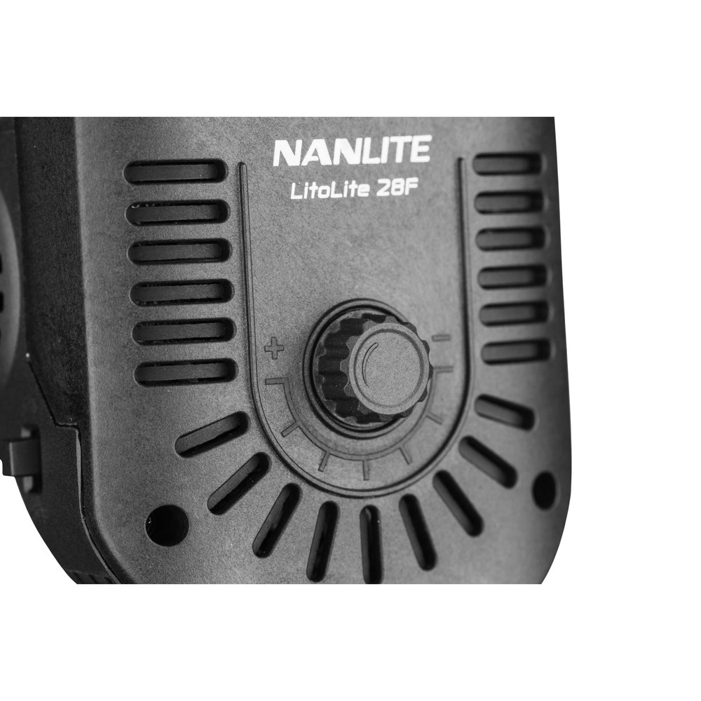 Nanlite LitoLite 28F 5600K 28w Focusable LED Fresnel