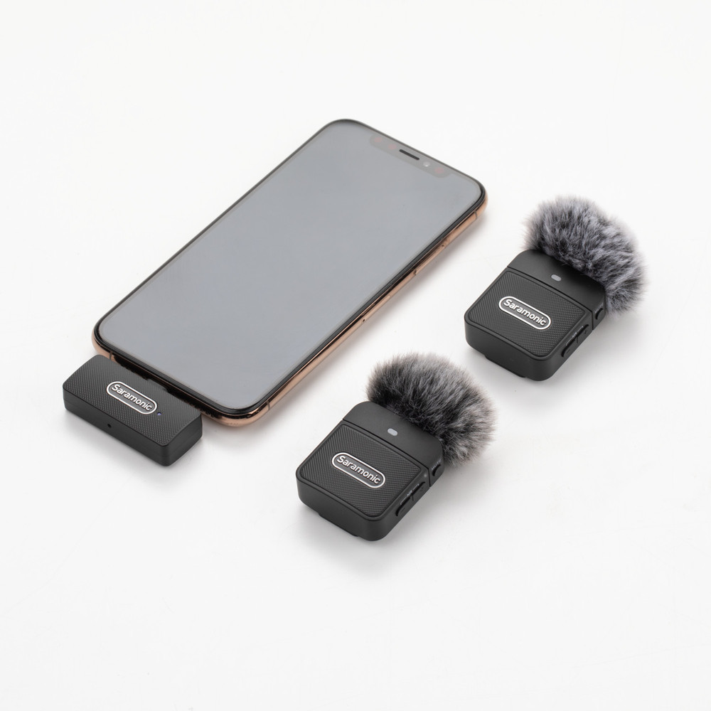 Saramonic Blink 100 B4 Ultra-Portable 2-Person Clip-On Wireless Mic System for iPhone & iPad with Lightning