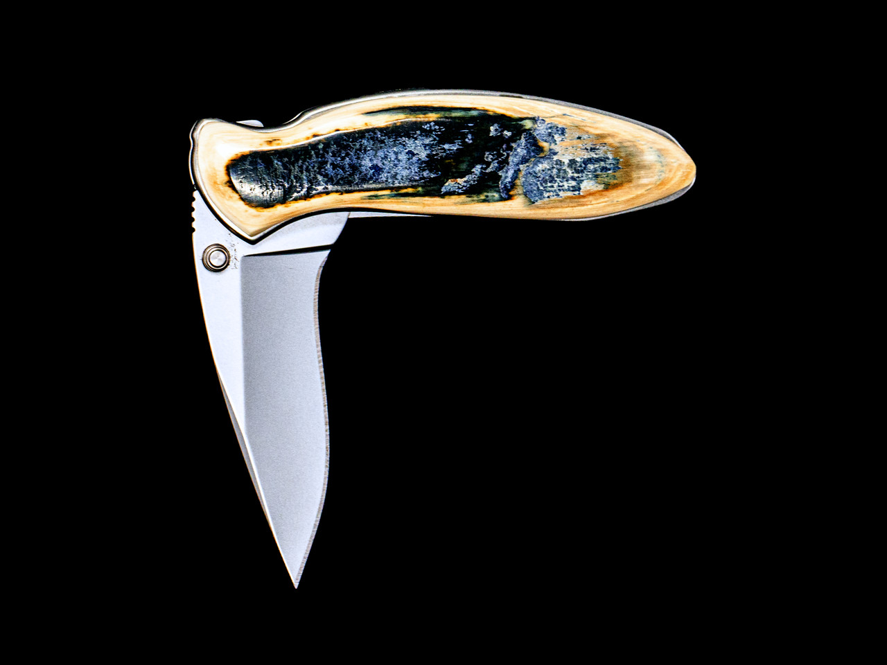 Y-148 高級　希少　極上品　天然白水牛角　手彫り　蓮と鯉　櫛　くし Mammoth Bark Ivory Kershaw 1660 Leek Speedsafe Assisted Opening