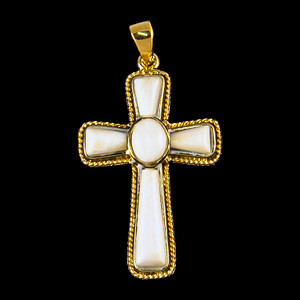 This striking large cross shaped mammoth tusk piece is inlayed into a 14K Gold pendant.  This pendant comes with an 18" 14K Gold chain.  The dimensions of the mammoth pendant tusk is approximately 1.23" x .79".